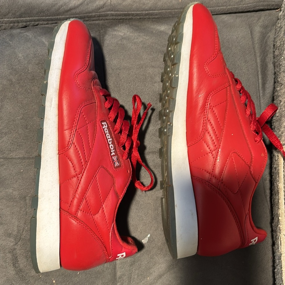 Men’s Red Reebok Sneakers - Picture 4 of 5